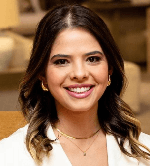 Dra Gabriela Leopoldino